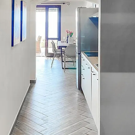 1 Bedroom Pet Friendly In Pistis Casa vacanze *